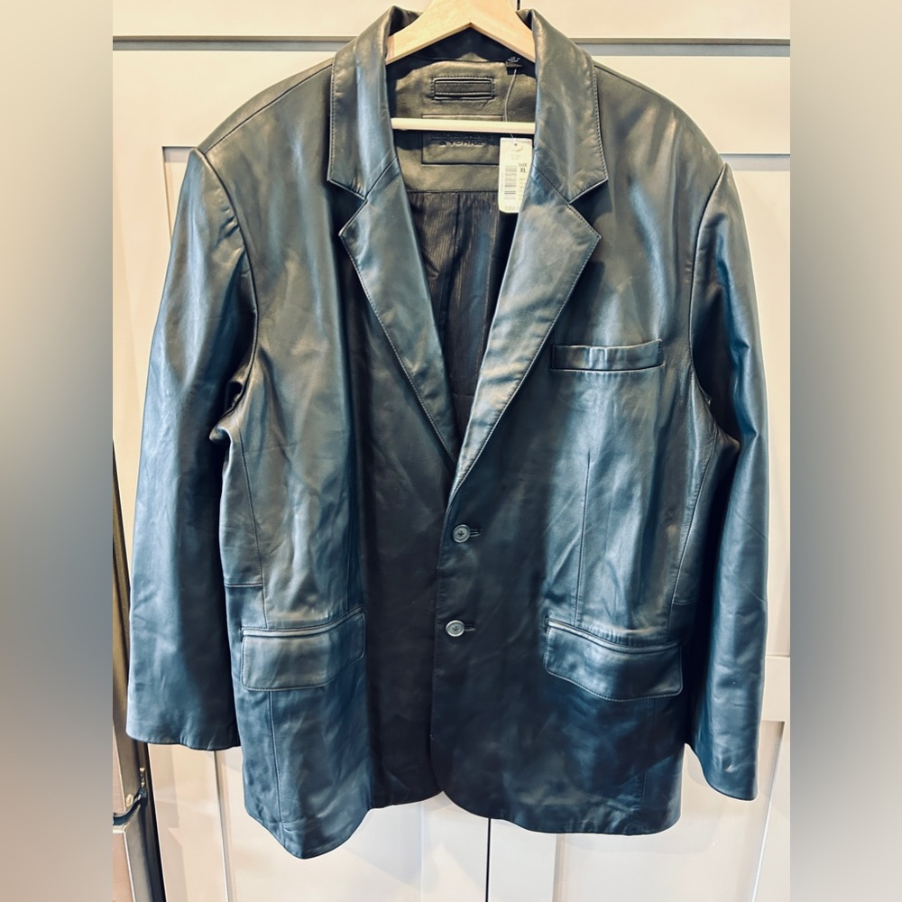 Roundtree and Yorke Black Lambskin Leather Jacket Size X--Large